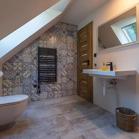 度假居 Drevenica Lesanka