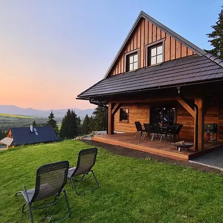 Drevenica Lesanka 迪马诺卡多林纳